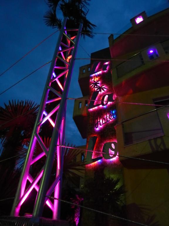 Lilalo Ηotel Paralía エクステリア 写真