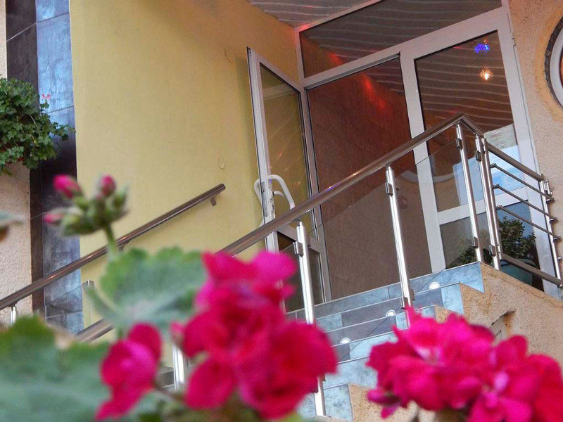 Lilalo Ηotel Paralía エクステリア 写真