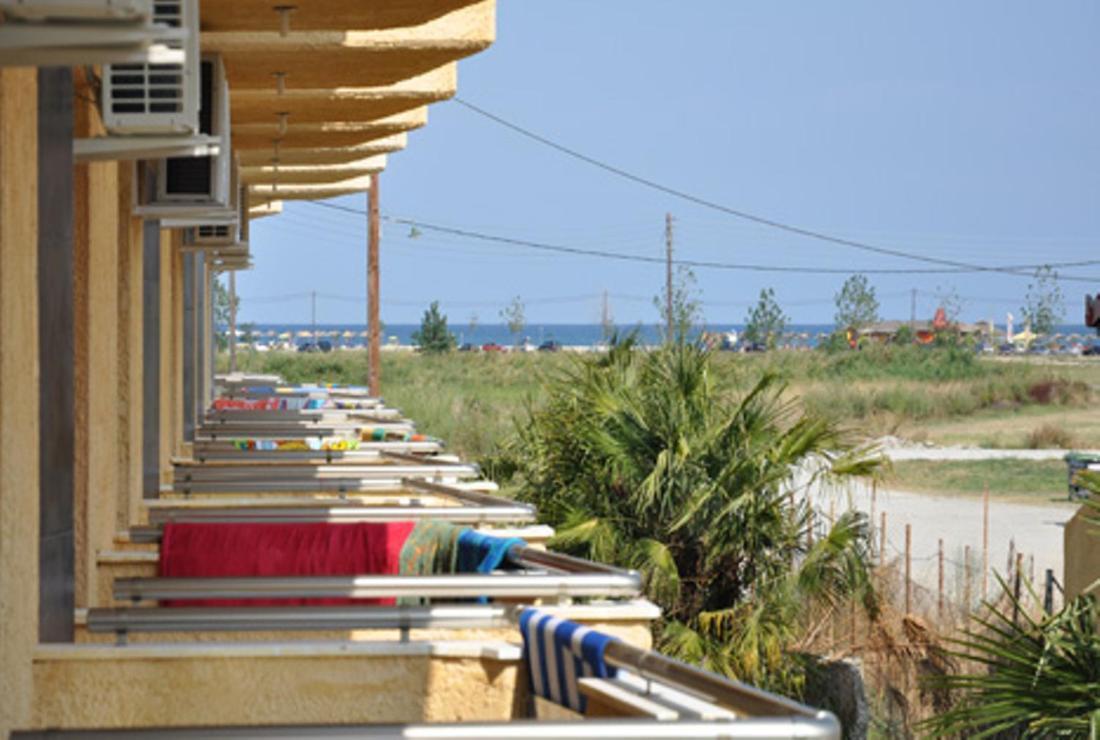 Lilalo Ηotel Paralía 部屋 写真